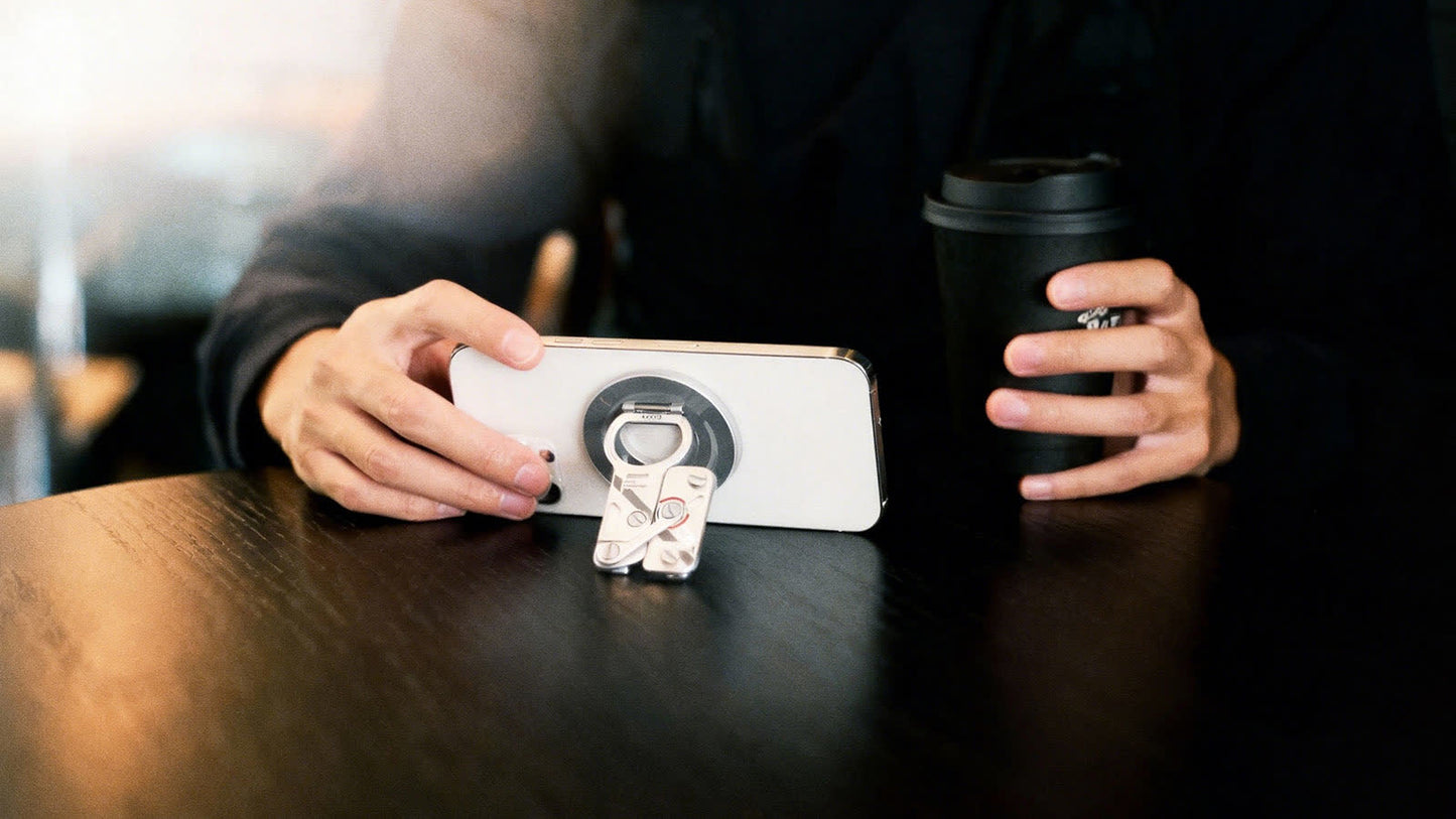 Why a Magnetic Phone Stand Is the Ultimate Upgrade for Your Desk Setup in 2026