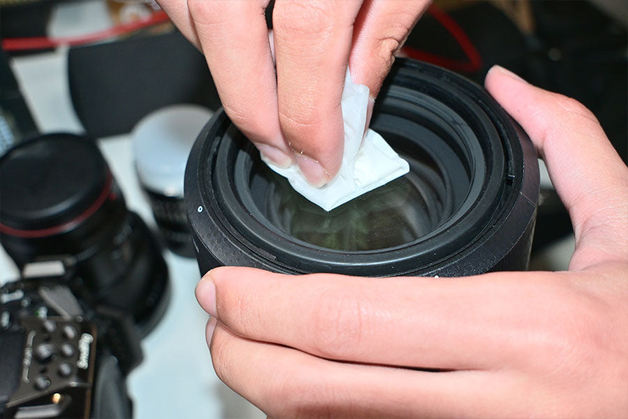 Lens cleaner