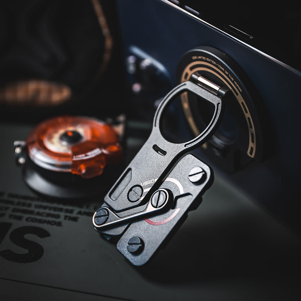 Magnetic Phone Stand & EDC Light Gift Set(Limited)