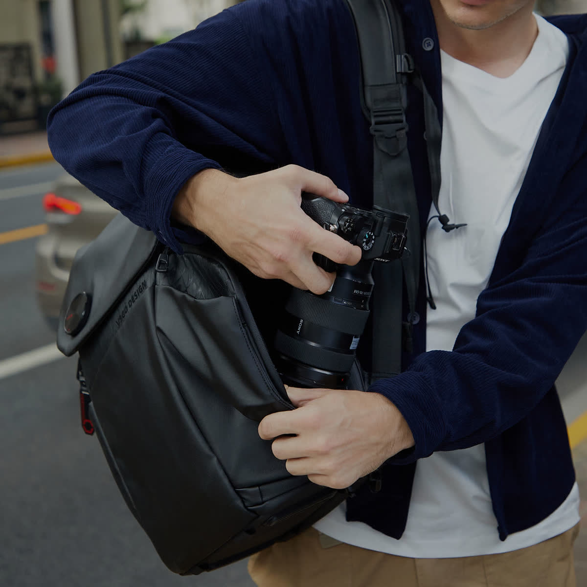 camera backpack black leather Stylish Bag (Black) key rings or office utensils Cwatcun Camera Backpack Large PU